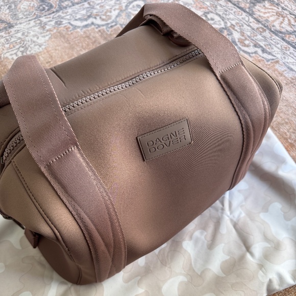 Dagne Dover Landon Neoprene Carryall DUNE